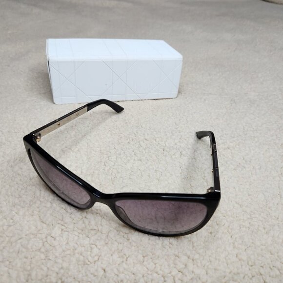 Dior Sunglasses Mother of Pearl, Authentic - Picture 2 of 13